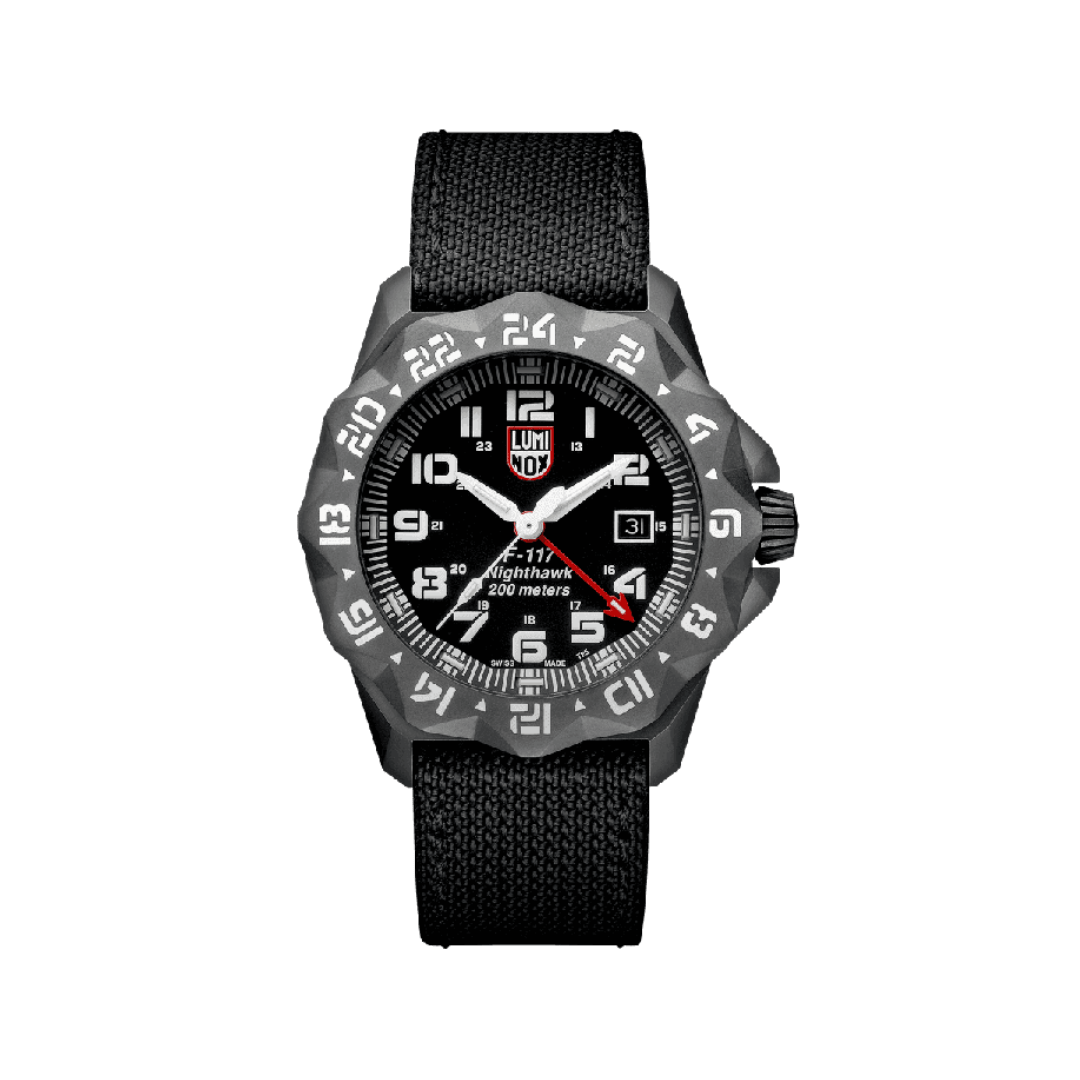 Luminox F-117 Nighthawk - Cristal Zafiro - Suizo